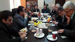 نشست هم اندیشی ایجاد اورژانس ریلی با حضور مسئولین استانی و دانشگاهی برگزار شد.