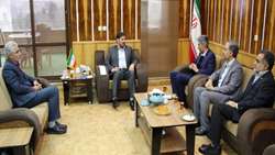 دیدار رئیس دانشگاه علوم پزشکی استان سمنان با استاندار سمنان