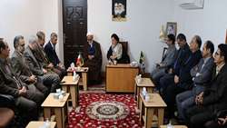 دیدار رئیس، معاونین و مدیران دانشگاه علوم پزشکی استان سمنان با نماینده ولی فقیه در استان به مناسبت هفته سلامت