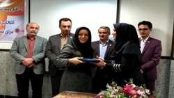 جشن روز پرستار در بیمارستان معتمدی گرمسار برگزار شد .