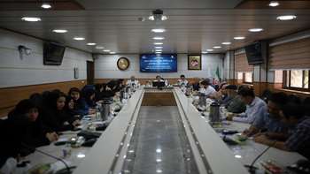نشست خبری رئیس دانشگاه با اصحاب رسانه استان سمنان 1403/07/02