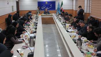 نشست خبری دکتر شادنوش رئیس دانشگاه با اصحاب رسانه 95/11/09