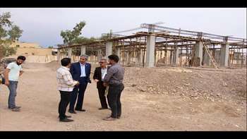 بازدید دکتر دانایی رئیس دانشگاه از پروژه در دست احداث شبکه و مرکز خدمات جامع سلامت شهری گرمسار 97.07.21 