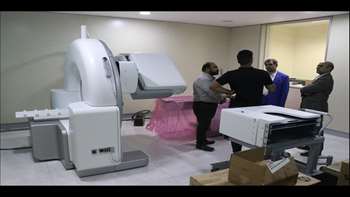بازدید دکتر شادنوش رئیس دانشگاه از پروژه در دست احداث پزشکی هسته ای 10/03/97
