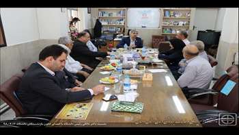 نشست صمیمی دکتر دانائی رئیس دانشگاه با اعضای کانون بازنشستگان دانشگاه 98.04.12