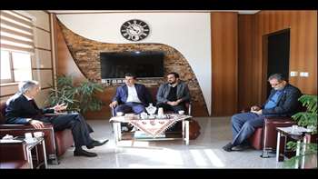 نشست هم اندیشی در راستای بین المللی سازی دانشگاه 97.11.24