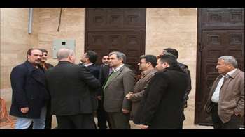 بازدید دکتر شادنوش رئیس دانشگاه از مرکز جامع بیماران روانی مزمن خادم الحسین (ع) - مهدیشهر 95/11/24