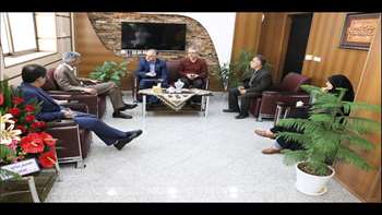 دیدار دکتر ممتهن مدیرکل بیمه سلامت استان سمنان با دکتر دانایی سرپرست دانشگاه 97.04.17