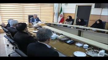 دیدار صمیمانه نوروزی دکتر دانائی رئیس دانشگاه با معاونین، مدیران و کارکنان دانشگاه 98.01.07