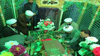 آیین غبارروبی آستان مقدس امامزاده یحیی بن موسی الکاظم(ع) - سمنان 95/07/19 