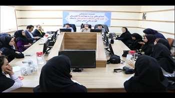 نشست تیم تخصصی دندانپزشکی وزارت بهداشت با اعضای هیئت علمی دانشکده دندانپزشکی 97.05.08