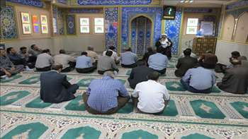 جشن میلاد باسعادت هشتمین اختر تابناک ولایت در ستادمرکزی دانشگاه 95/05/23