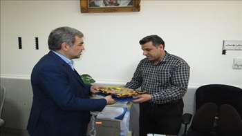 دیدار رئیس دانشگاه با کارکنان خانواده شهید شاغل در ستاد مرکزی دانشگاه 96/12/22
