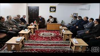 دیدار هیئت رئیسه دانشگاه با نماینده ولی فقیه در استان  98.02.08