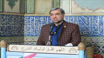 سخنرانی دکتر شادنوش رئیس دانشگاه پیش از خطبه های نماز جمعه  96/02/01