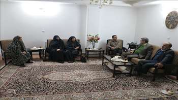 دیدار دکتر شادنوش رئیس دانشگاه با رزمنده دوران دفاع مقدس داوود شاهجویی  95/10/07