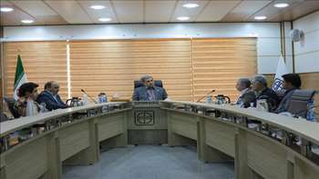 دیدار هیئت مدیره شرکت رفاه کارکنان و بازنشستگان دانشگاه با دکتر شادنوش رئیس دانشگاه 96/06/11