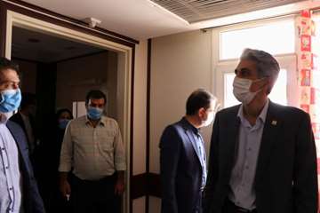 بازدید رئیس دانشگاه علوم پزشکی استان سمنان از بیمارستان معنمدی گرمسار  