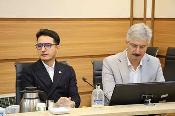 جلسه هیئت رئیسه دانشگاه علوم پزشکی استان سمنان با حضور رئیس سازمان اورژانس 