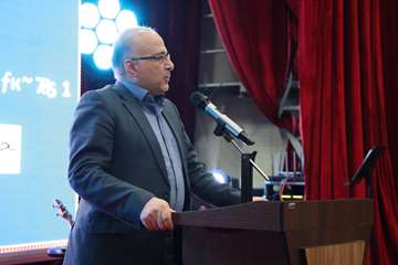 «به رنگ مهر»؛ تجلیل از برگزیدگان کادر پرستاری دانشگاه علوم پزشکی استان سمنان 