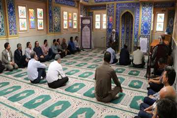 مراسم بزرگداشت سالروز ورود آزادگان به میهن اسلامی در نمازخانه ستاد مرکزی دانشگاه 97.05.28 