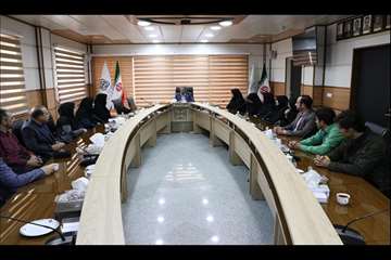 دیدار صمیمانه نوروزی دکتر دانائی رئیس دانشگاه با مدیران و کارکنان دانشگاه 98.01.17 