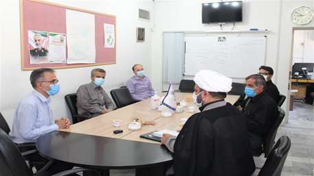  تبریک مسئولین مؤسسات خیریه سلامت به پزشکان شبکه بهداشت و درمان دامغان به مناسبت روز پزشک