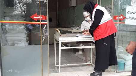  بازدید مشترک کارشناسان بهداشت محیط شبکه بهداشت ودرمان شهرستان گرمسار و تیم نظارت هلال احمر  