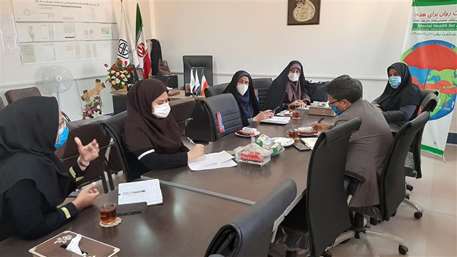  جلسه برون بخشي شبكه بهداشت و درمان شهرستان سرخه و اداره آموزش و پرورش اين شهرستان به مناسبت هفته سلامت روان