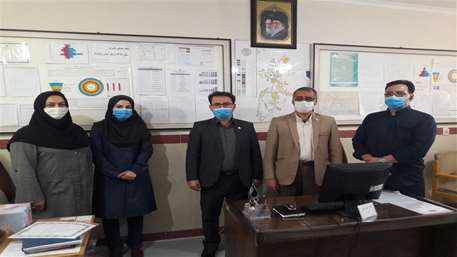  تقدير مدیر شبکه بهداشت و درمان شهرستان گرمسار به مناسبت روز بهورز