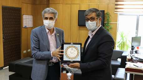  قدردانی ریاست دانشگاه از همراهی و تعامل بانک رفاه کارگران استان سمنان با حوزه سلامت استان