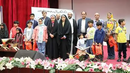 از برگزیدگان جشنواره قرآن و عترت و طرح خانه های نورانی تقدیرشد