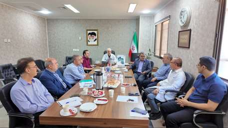  جلسه با هیئت علمی گروه جراحی